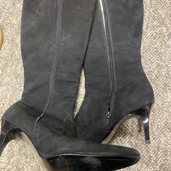 Black Floral Embroidered Heeled Boots - Picture 6 of 9